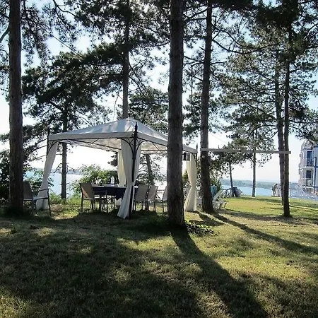 Blue Bay Palace 2 Апартамент Поморие